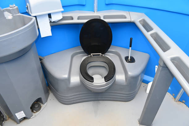 Best Local porta potty services  in Fenton, MI