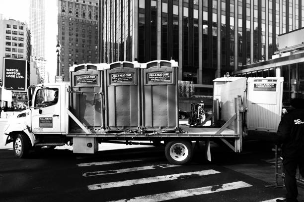 Best Porta potty rental for festivals  in Fenton, MI